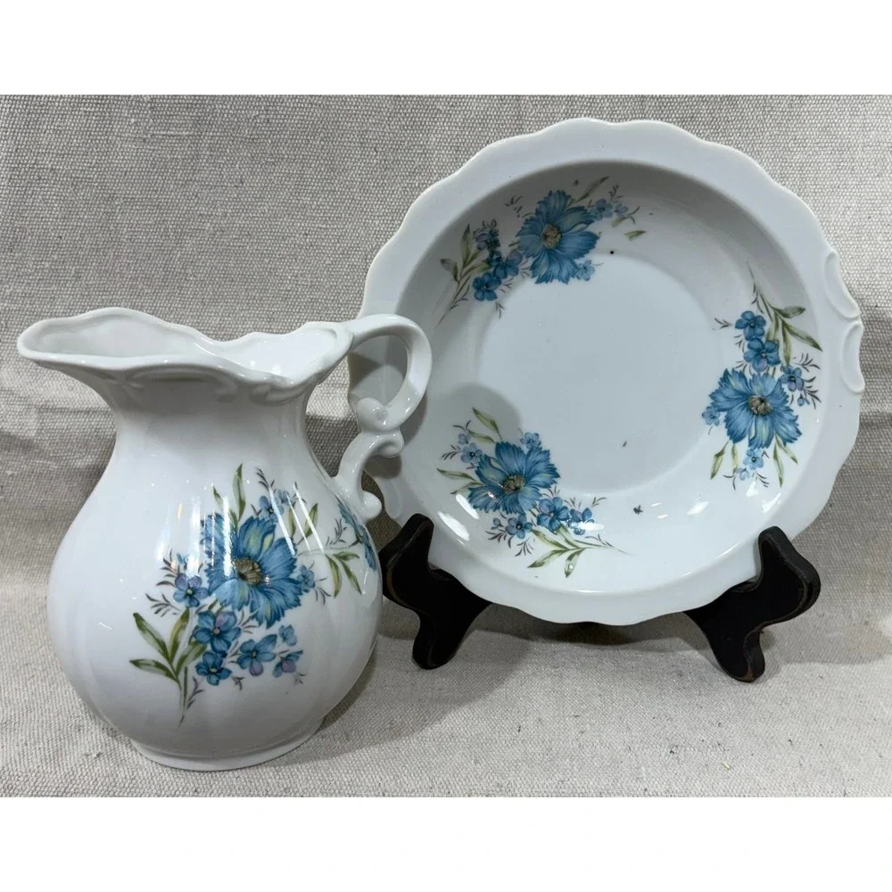 Inarco Japan Blue Floral Pitcher & Bowl Set Vintage Porcelain E-4542 White Blue